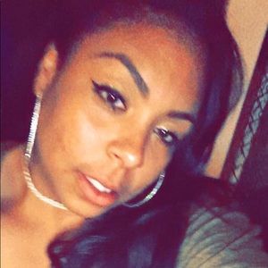 Meet your Posher, Krystal